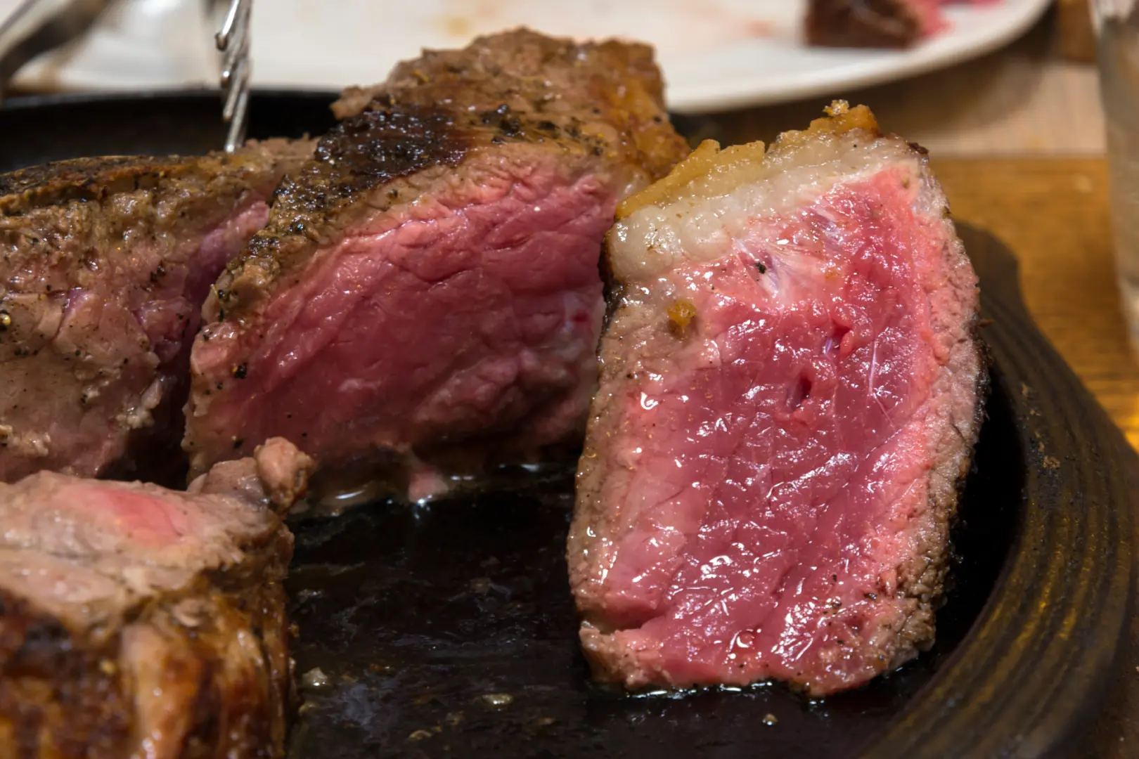Florentine Steak with Wines in San Gimignano Winery from Florence
