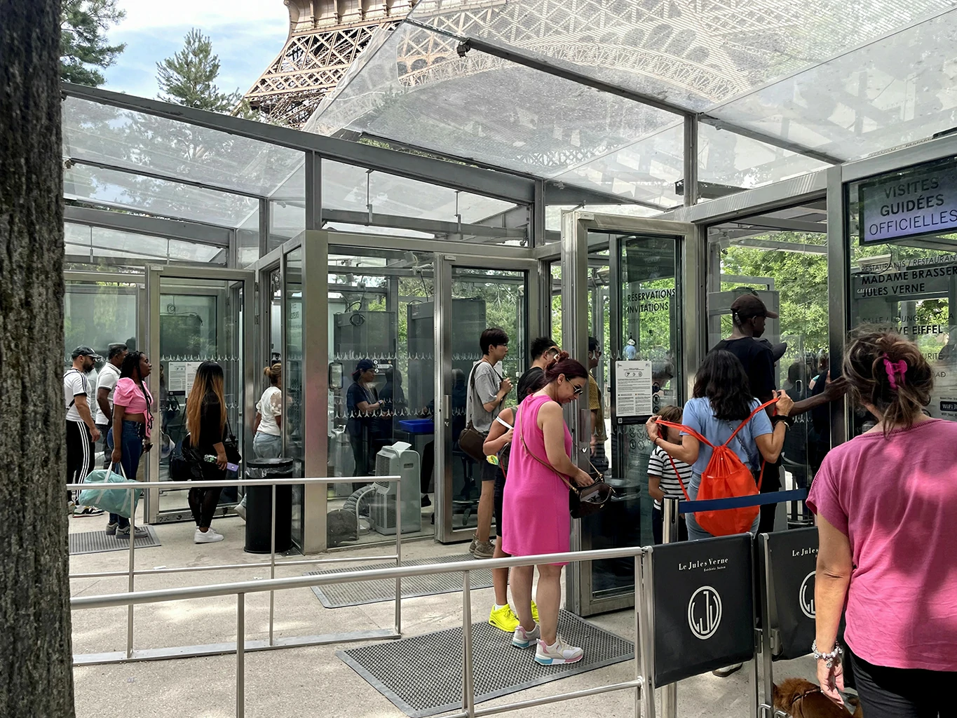 Eiffel Tower Tickets including the Summit in Paris