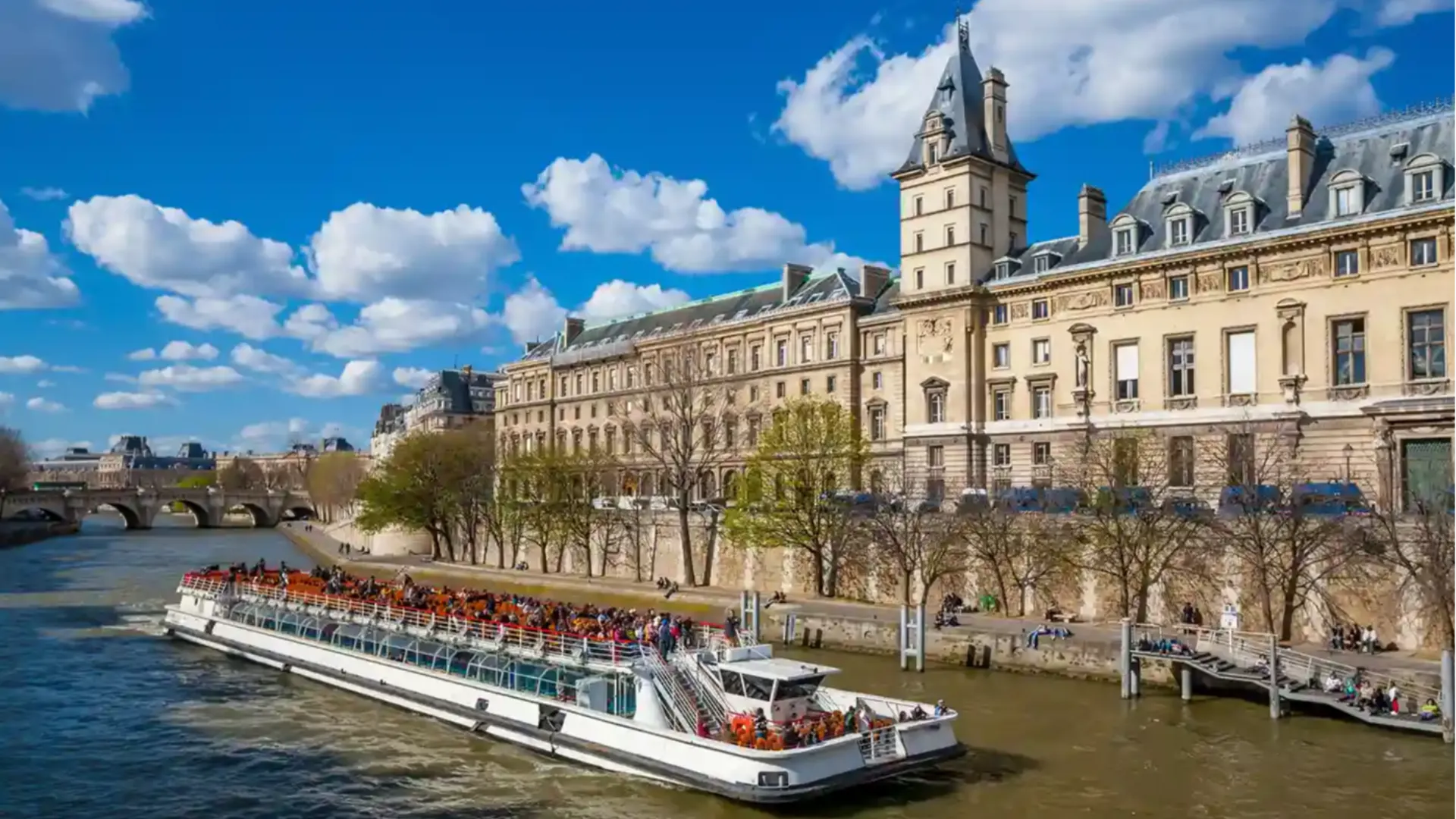 Seine River Cruise Ride in Paris